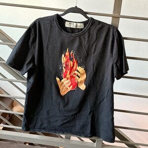 off brand Off-White Burning Hands shirt | streetwear 2010s nike
